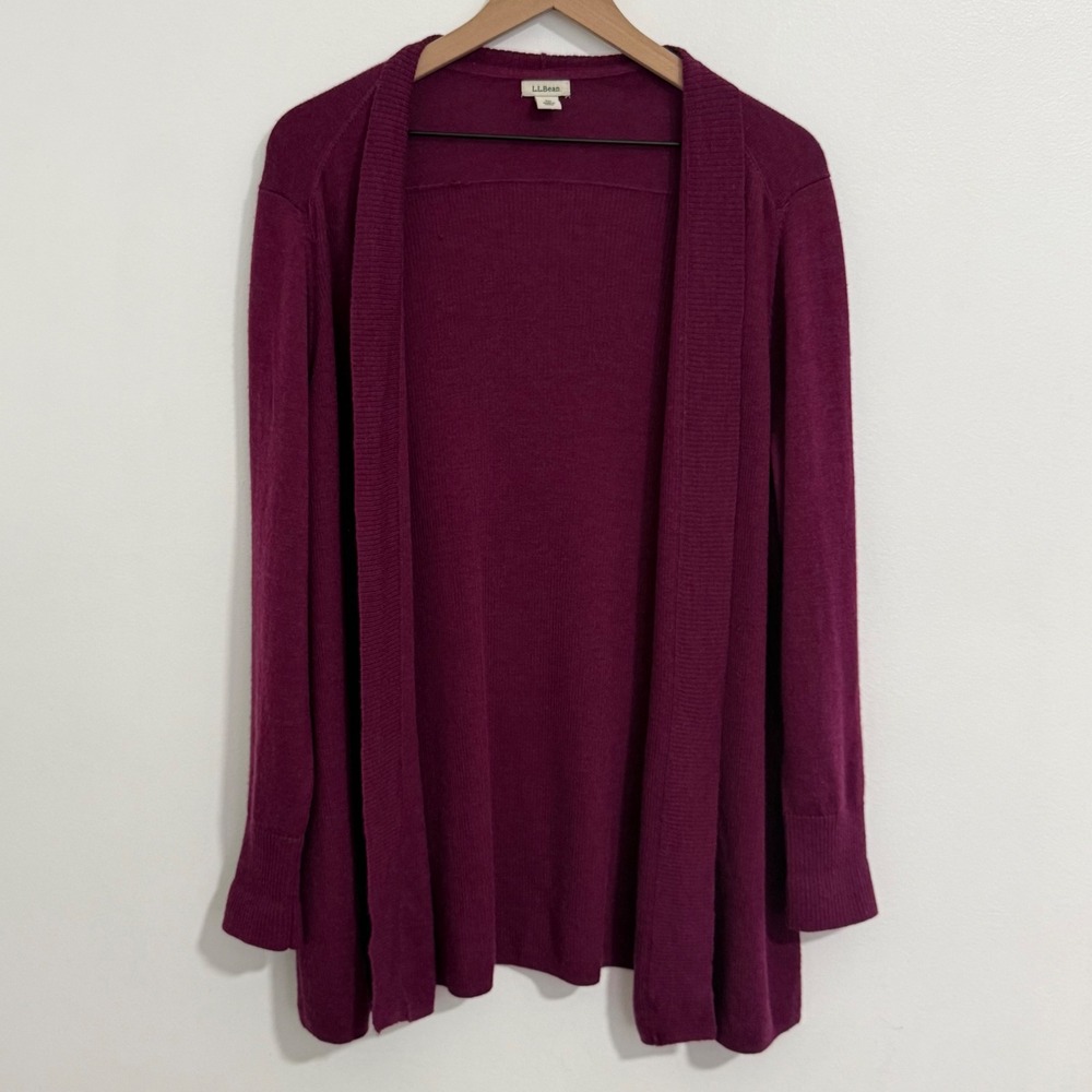 LL Bean Cardigan Sweater‎ Womens XL Petite Burgundy Merino Wool Layering Fall